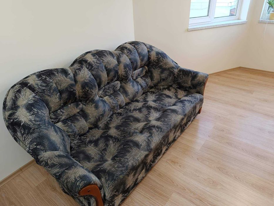 Продавам ретро холова гарнитура