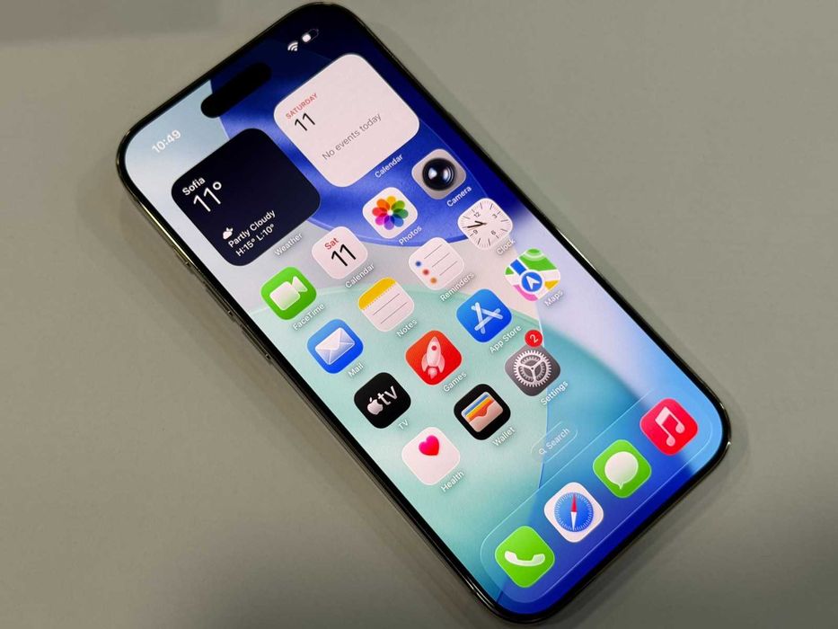 Apple iPhone Air 256GB- 12м. Гаранция