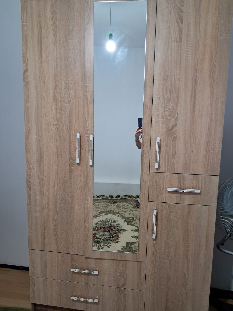 Продам шкаф в  отличном состоянии