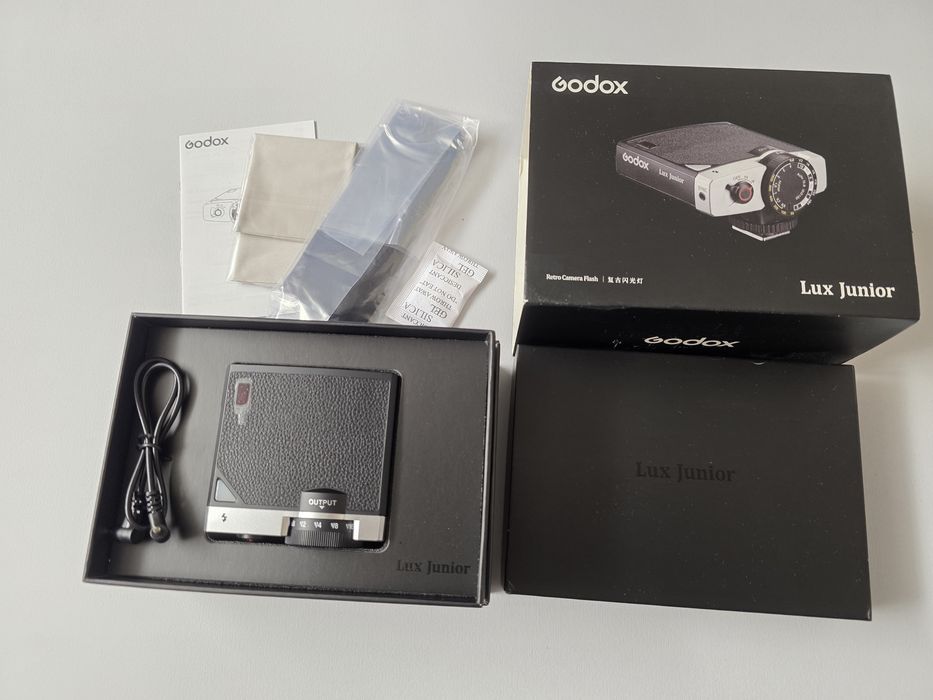Светкавица Godox Lux Junior Retro Camera Flash