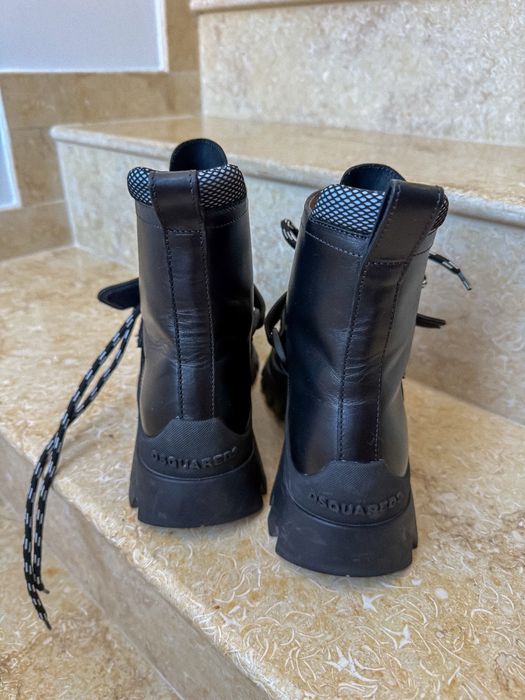 Боти DSQUARED2 черни