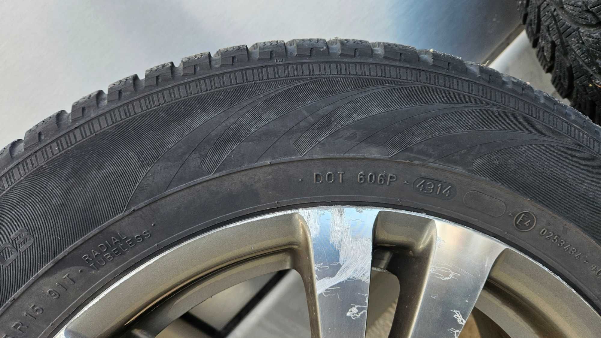 Зимни гуми с ал. джанти за AUDI WV SKODA 5x112  Nokian 195/65 R15