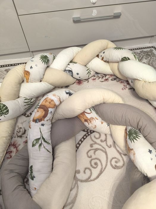 Обиколници за бебешка кошара