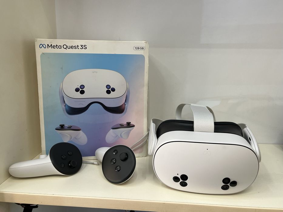 Vr Meta Quest 3S 128GB Перфектни
