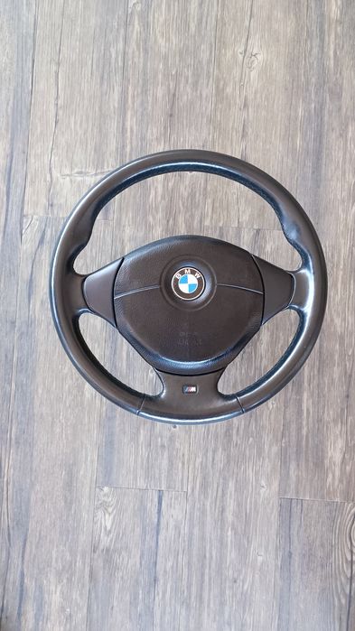 Продавам оригинален M волан за BMW E36 и BMW E39.