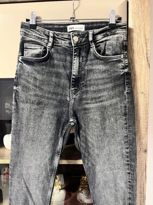 Дамски slim fit дънки ЗАРА