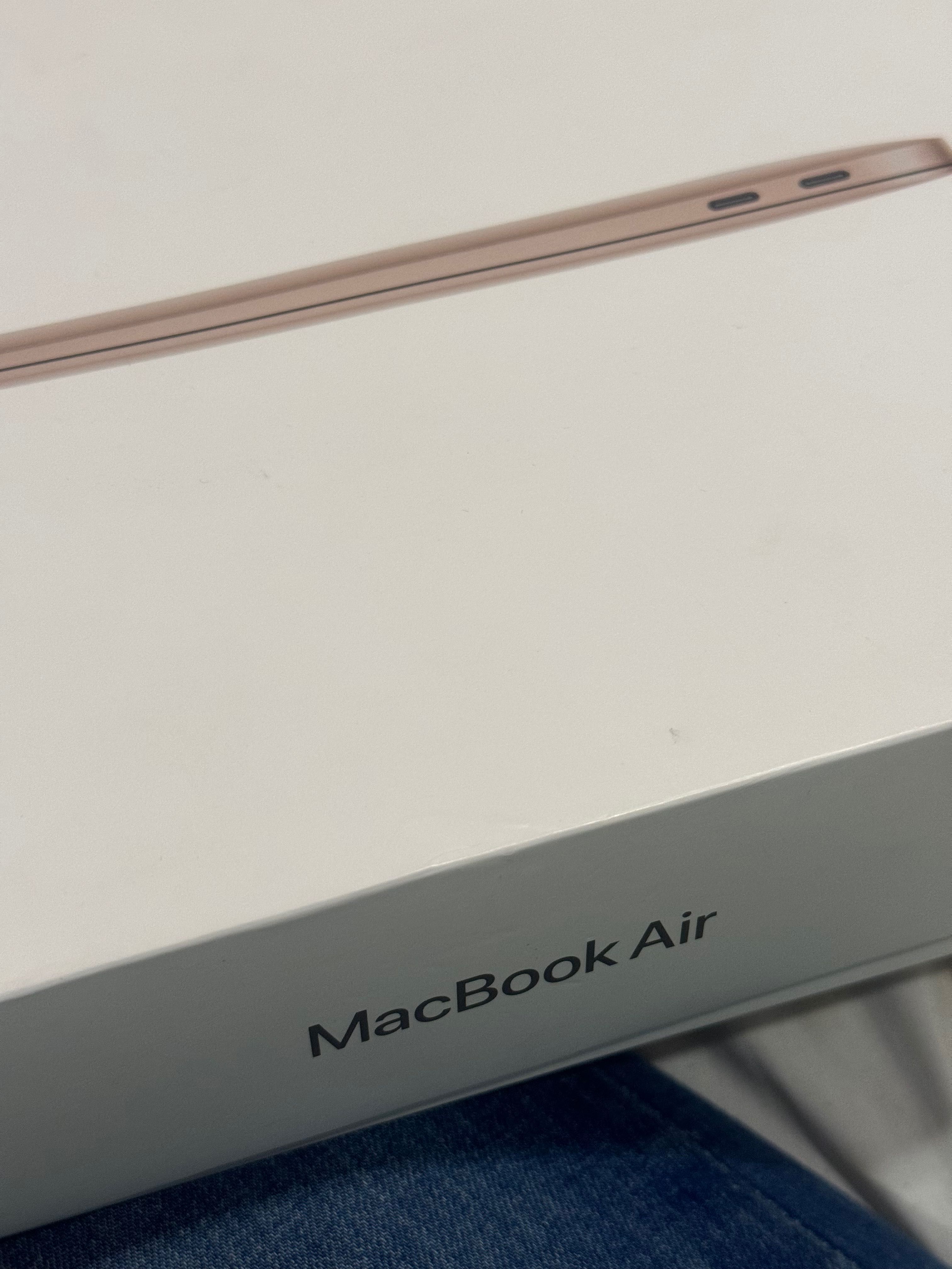 Ноутбук Apple MacBook Air 2020