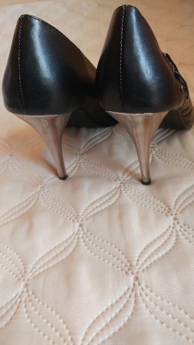Pantofi de dama, negri, toc argintiu de 10 cm, marime 38