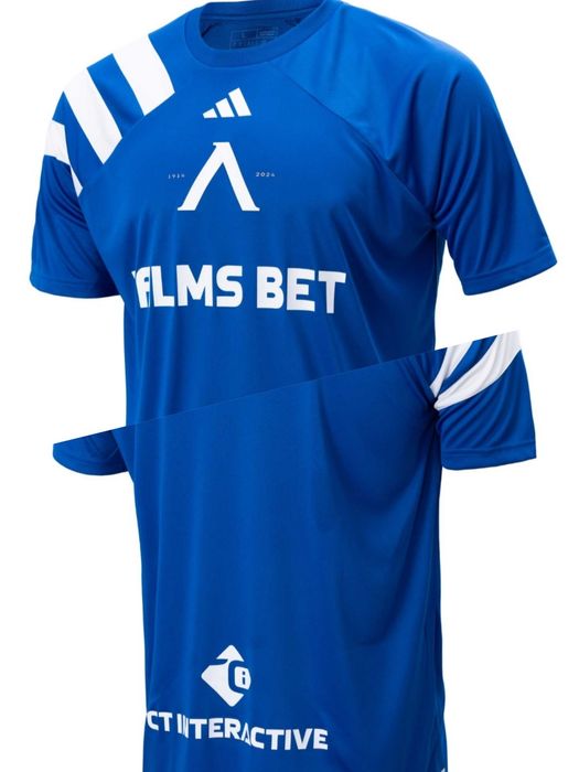 Фланелка на Левски София. М/ХЛ