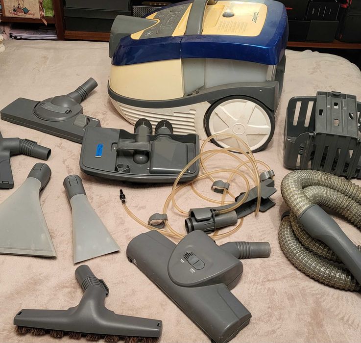 Перяща прахосмукачка Zelmer