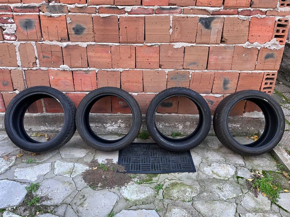 Зимни гуми Barum Polaris 235/40/19 96V XL