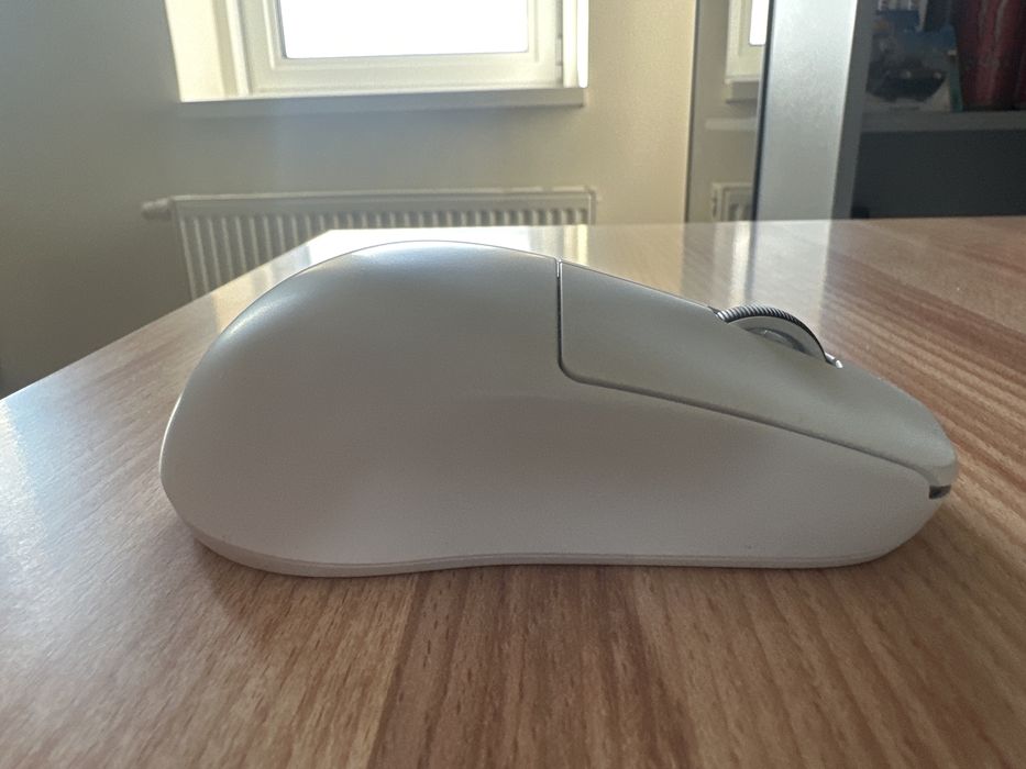 Мышь pulsar x 2h белого цвета