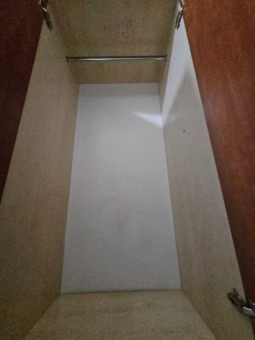 Dulap cu 2 usi si 2 sertare