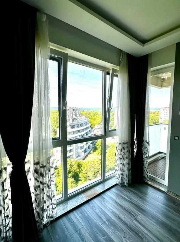Дава се под наем Двустаен апартамент в София, Слатина - 75 кв.м за 377.4 € - Снимка #4