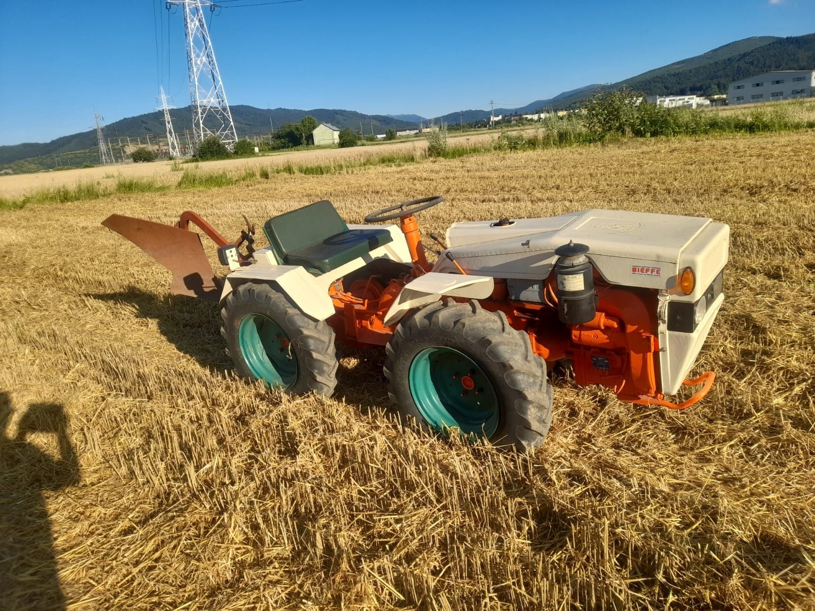 Tractor articulat Pasquali 997