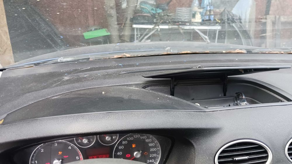 dezmembrez ford focus 2 coupe 2007 1.6 tdci 109 cp G8DB