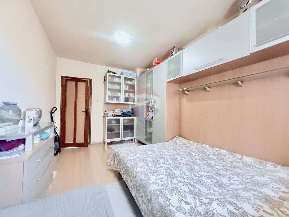 Продава се Тристаен апартамент в Варна, Окръжна болница - 72 кв.м за 2778 €/кв.м - Снимка #11