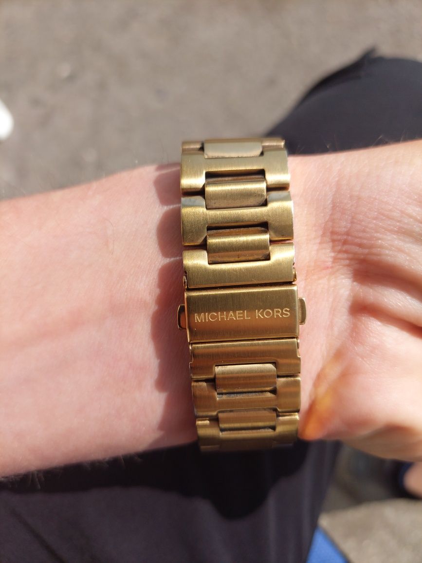 Часовник Michael kors