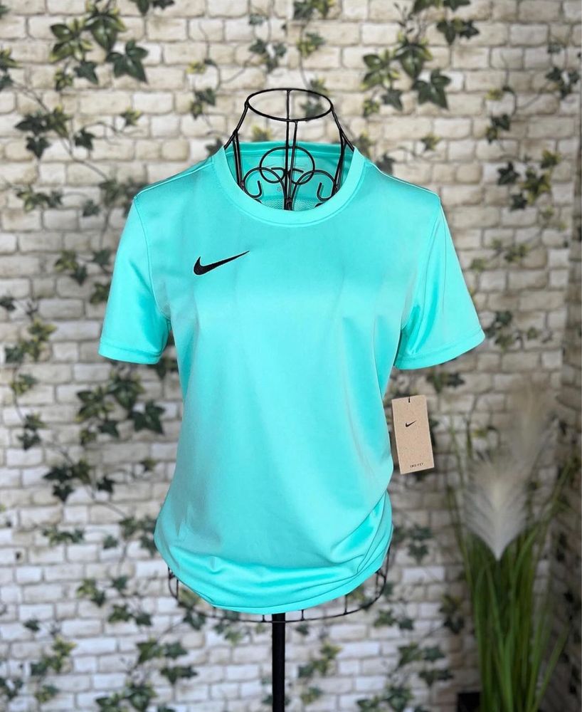 Tricou nike dama