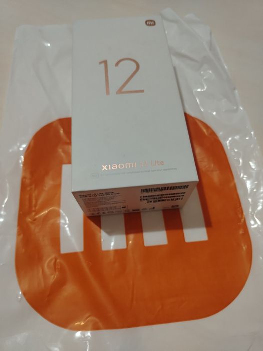 Xiomi 12 lite  128 tali