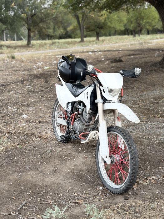 Продам эндуро,250куб