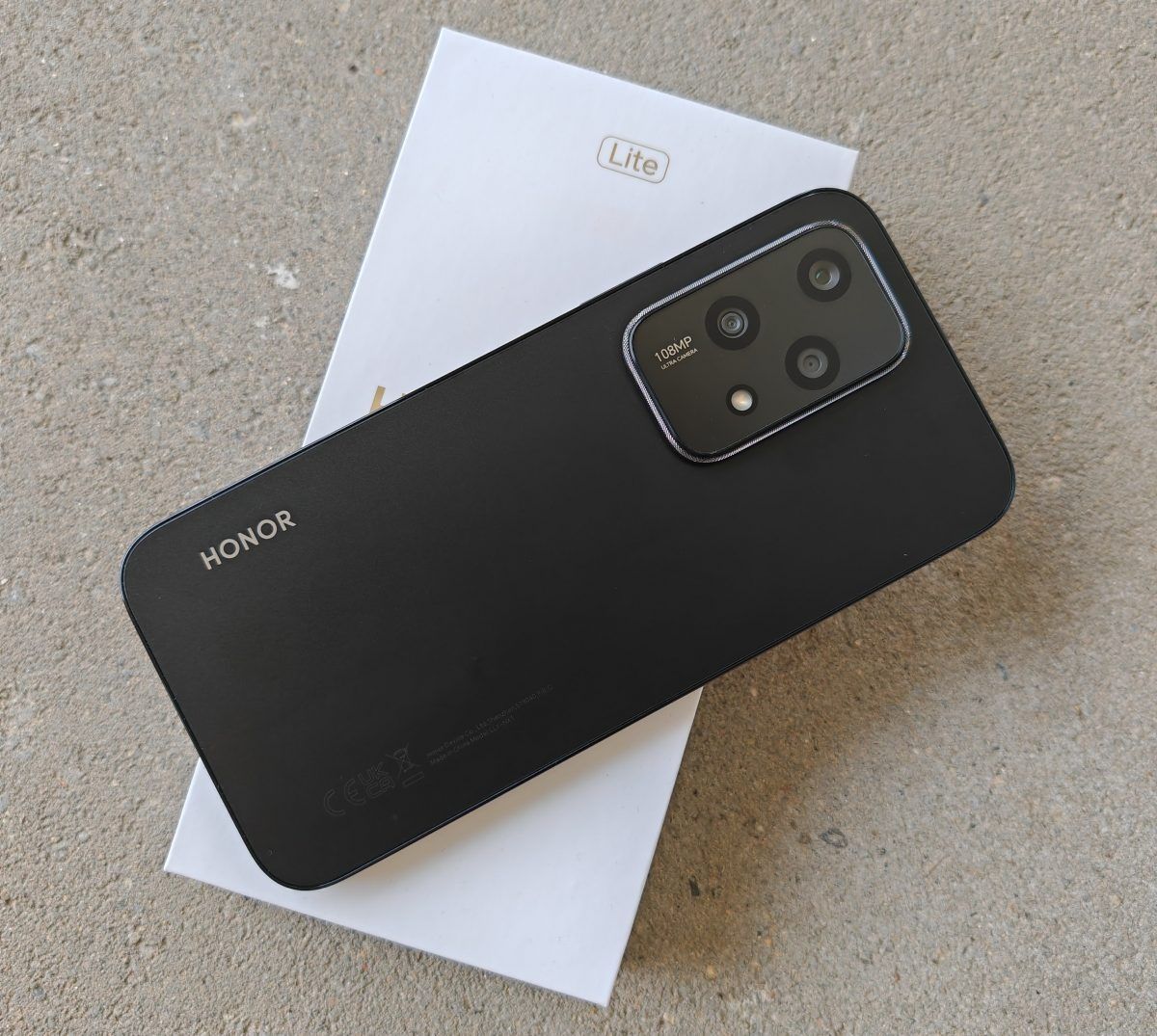 Honor 200 lite 8/256gb чисто нов