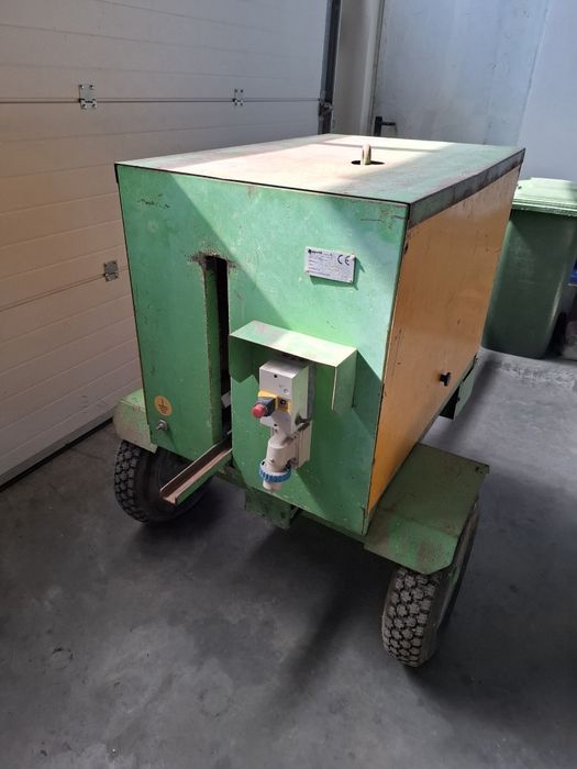 Mașina de curățat/spalat panouri cofraje doka cu perii rotative, 220V