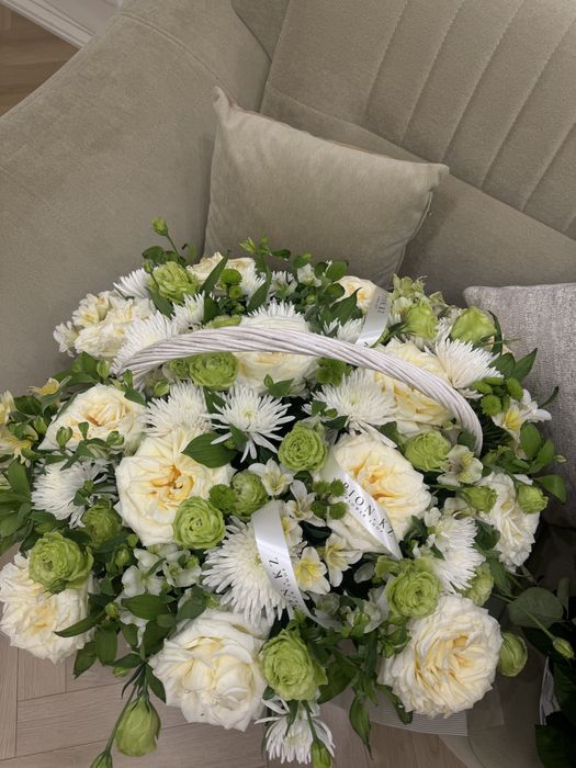 шикарный большой букет свежий