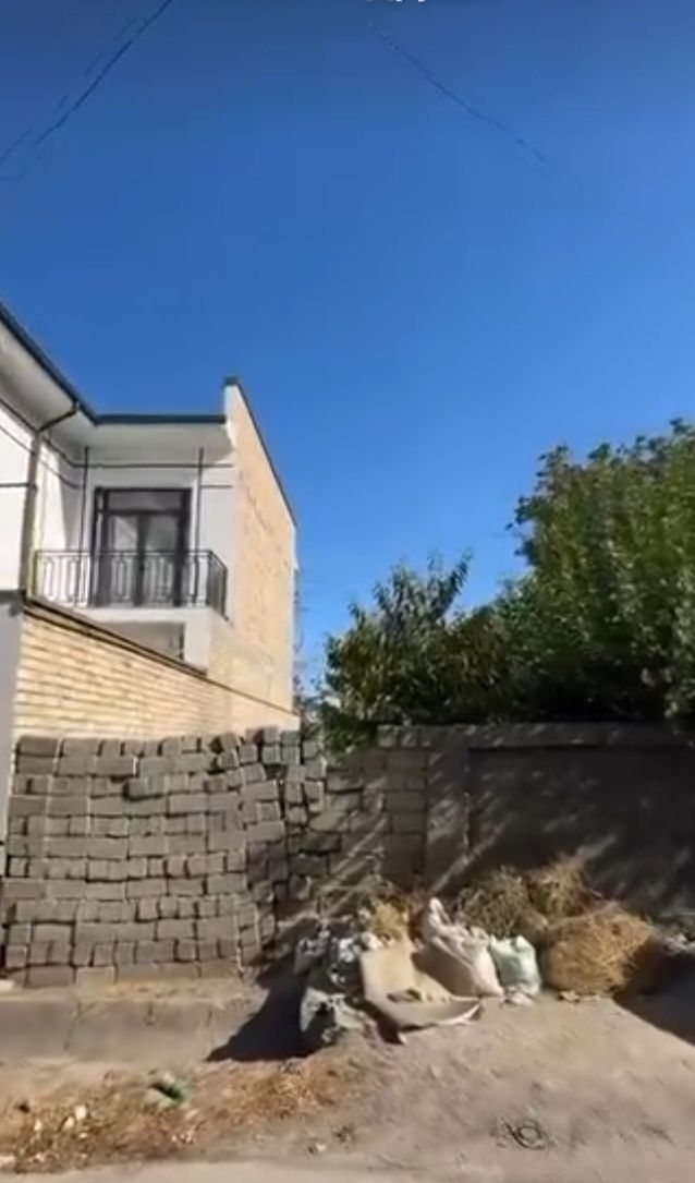 Продаётся Участок Срочно 2.2 сотки под застройку ориентир Дустлик 2