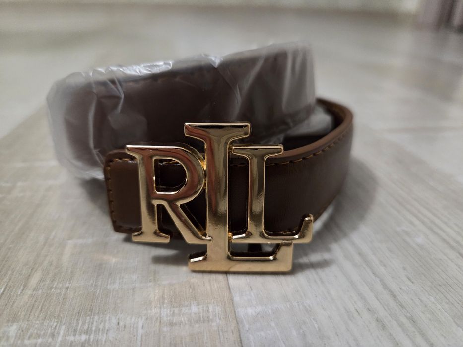 Curea Ralph Lauren, noua, nepurtata!
Lungime: 110cm
Latime: 2,5cm
Piel