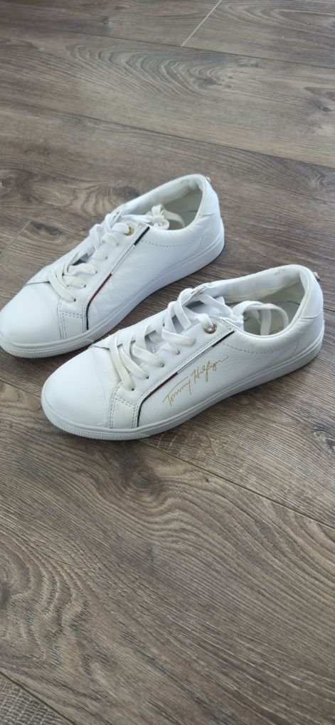 Tommy Hilfiger 37, маратонки с колелца 36, Cruyff