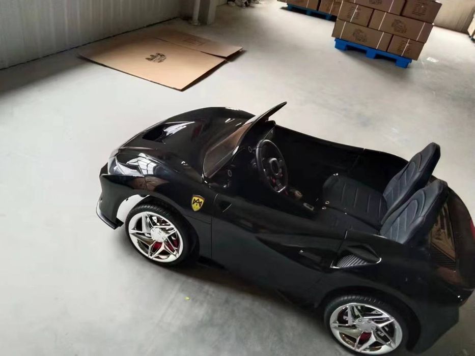 Детский мошин Lombargeny F8 Ferrari
