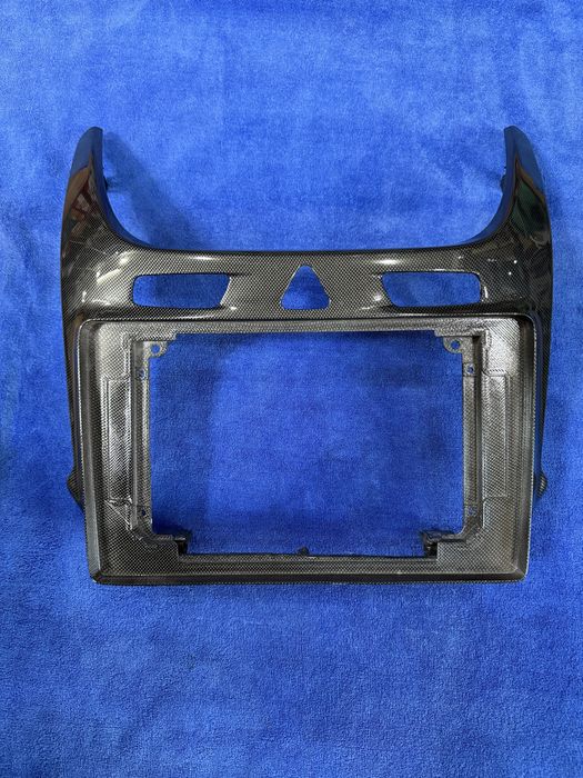 Cobilt tesla 10 manitorga ramka