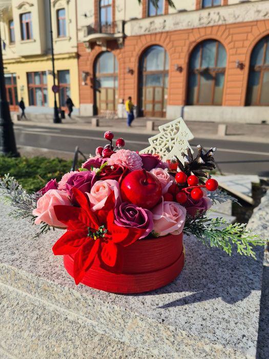 Trandafiri din sapun buchet cadou cutie