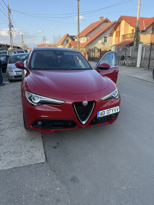 Alfa Romeo Stelvio 2.2
