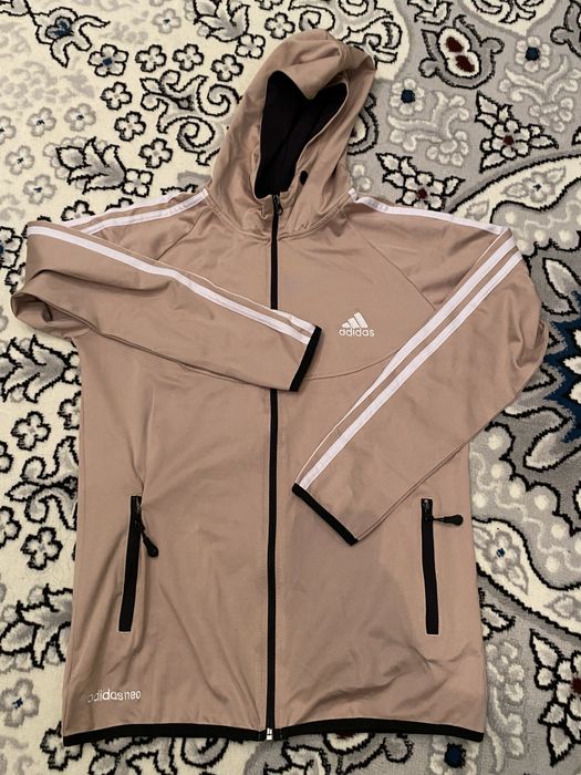 Ветровка Adidas| продам срочно