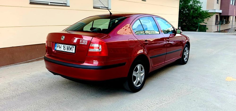 Skoda Octavia 2 1.6MPI benzina Unic Proprietar Ro