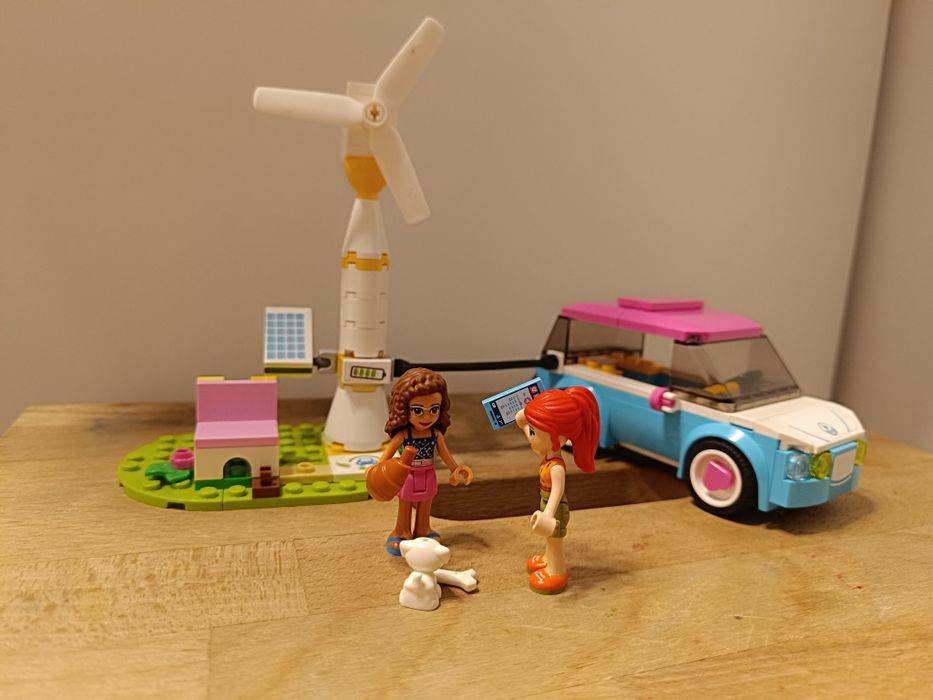 LEGO Friends - Masina electrica a Oliviei 41443, 183 piese