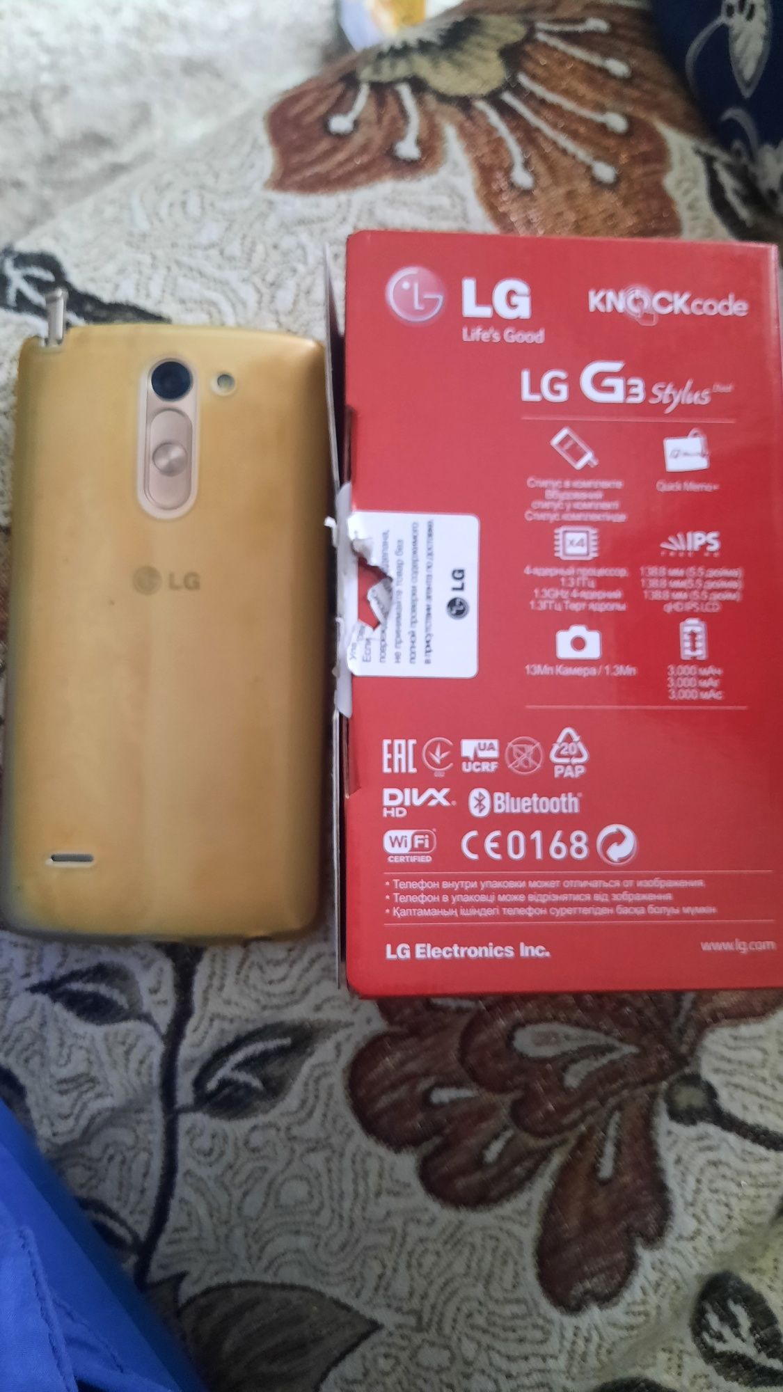 Смартфон LG G3 Stylus