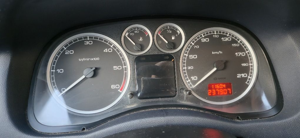 Vând Peugeot 307