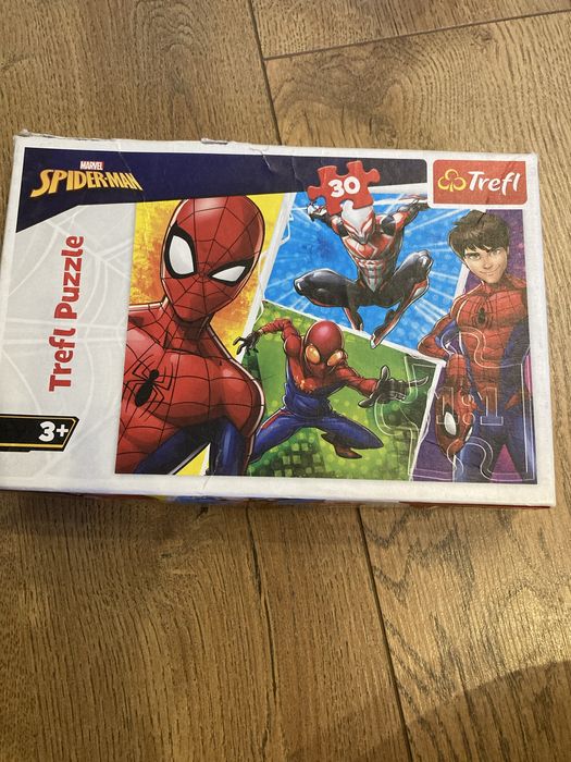 Пъзели 30 части marvel и други