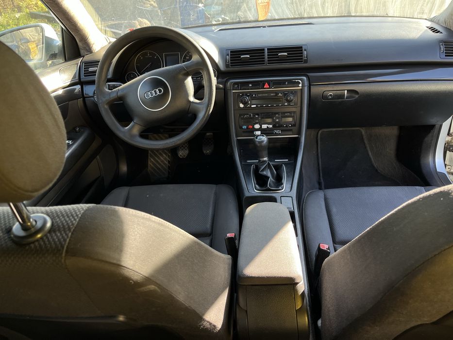 Vand Audi A4 B6 1.9 AWX