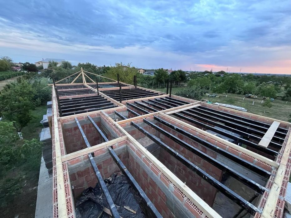 Constructi case .