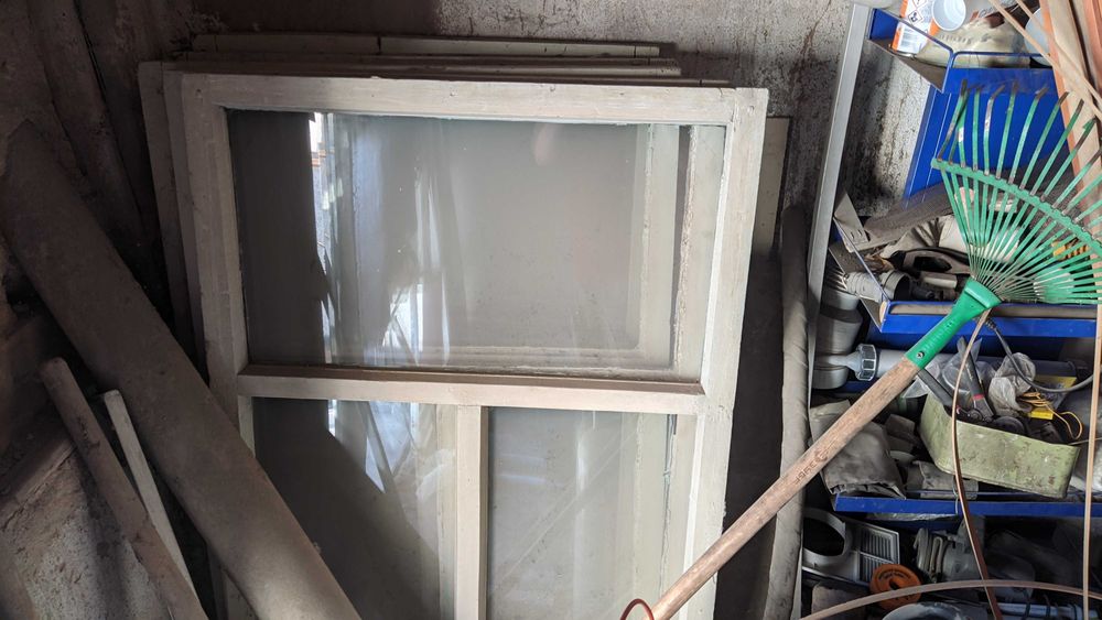 Окна деревянные 87*133. Продам