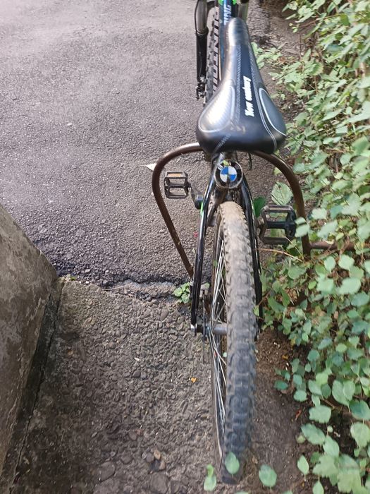 Vând bicicletă SUNTURING