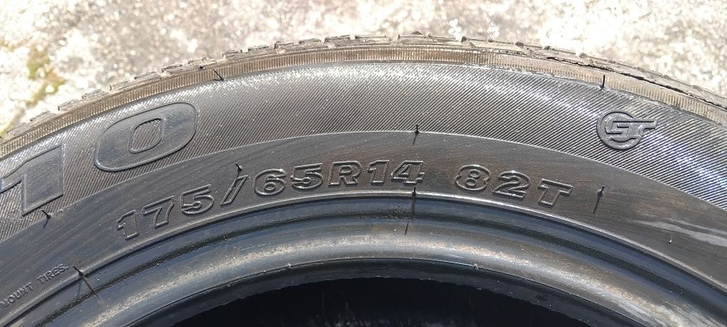 Гуми 175 65 14 Максис Maxxis 2 броя. Нов внос. Не са нови!