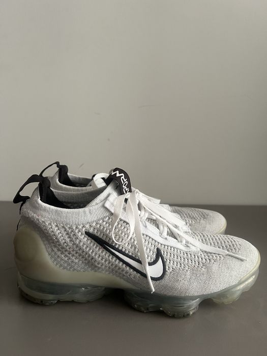 Дамски оригинални маратонки Nike Vapormax