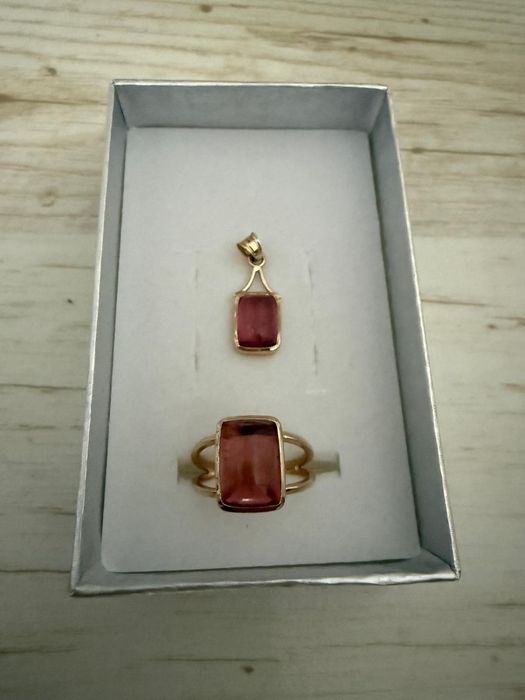 set aur 14k 585 turmaline