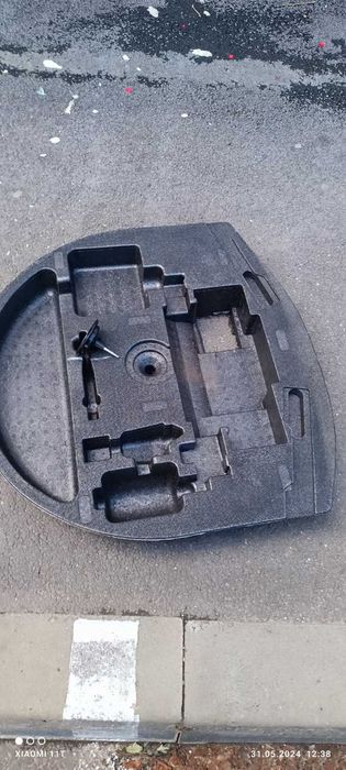 Carcasă pentru chit reparație pană roată Ford kUGA model 2012-2019