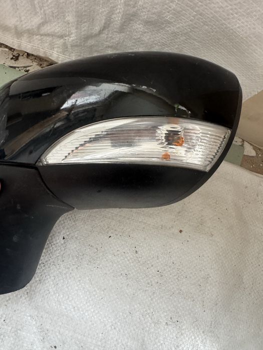 Оригинално огледало Рено Каптюр Renault Captur